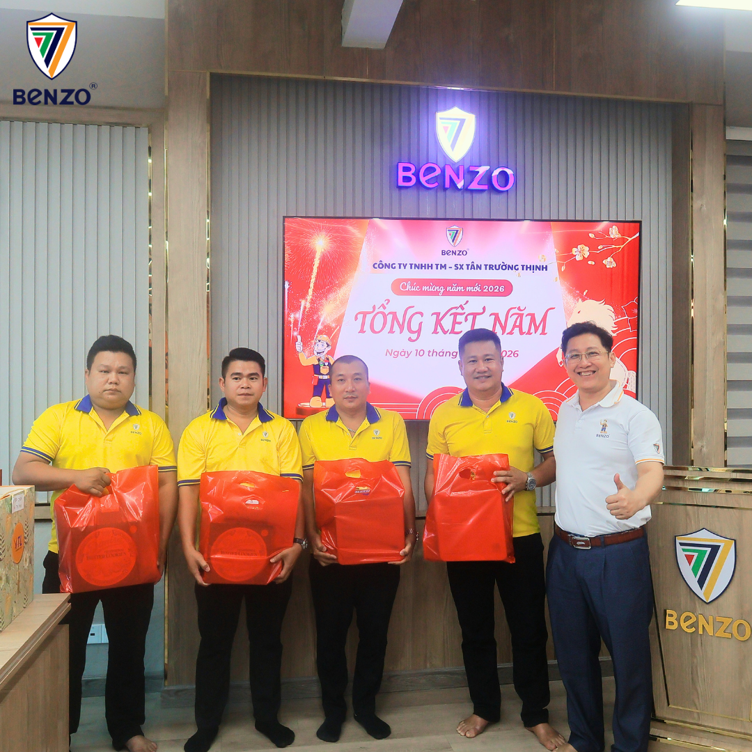 Dấu Ấn 2025 & Khát Vọng 2026: Toàn Cảnh Buổi Họp Tổng Kết - Tri Ân Của Đại Gia Đình Sơn Benzo 5 Lễ vinh danh nhân viên xuất sắc năm 2025 tại Sơn Benzo.