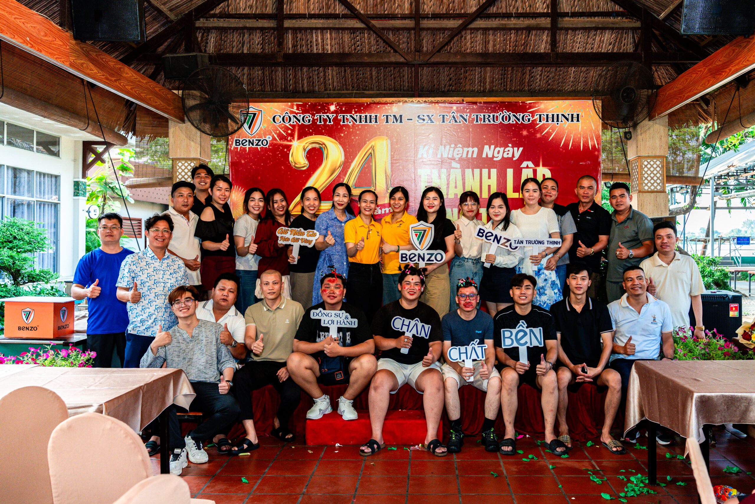 Hành Trình Kỷ Niệm 24 Năm Sơn Benzo: Gắn Kết Bền Bỉ Cùng Thợ Thầu B2B 6 Sơn Benzo – Hệ Sinh Thái Sơn Công Nghiệp Bền Bỉ Cùng Thợ Thầu