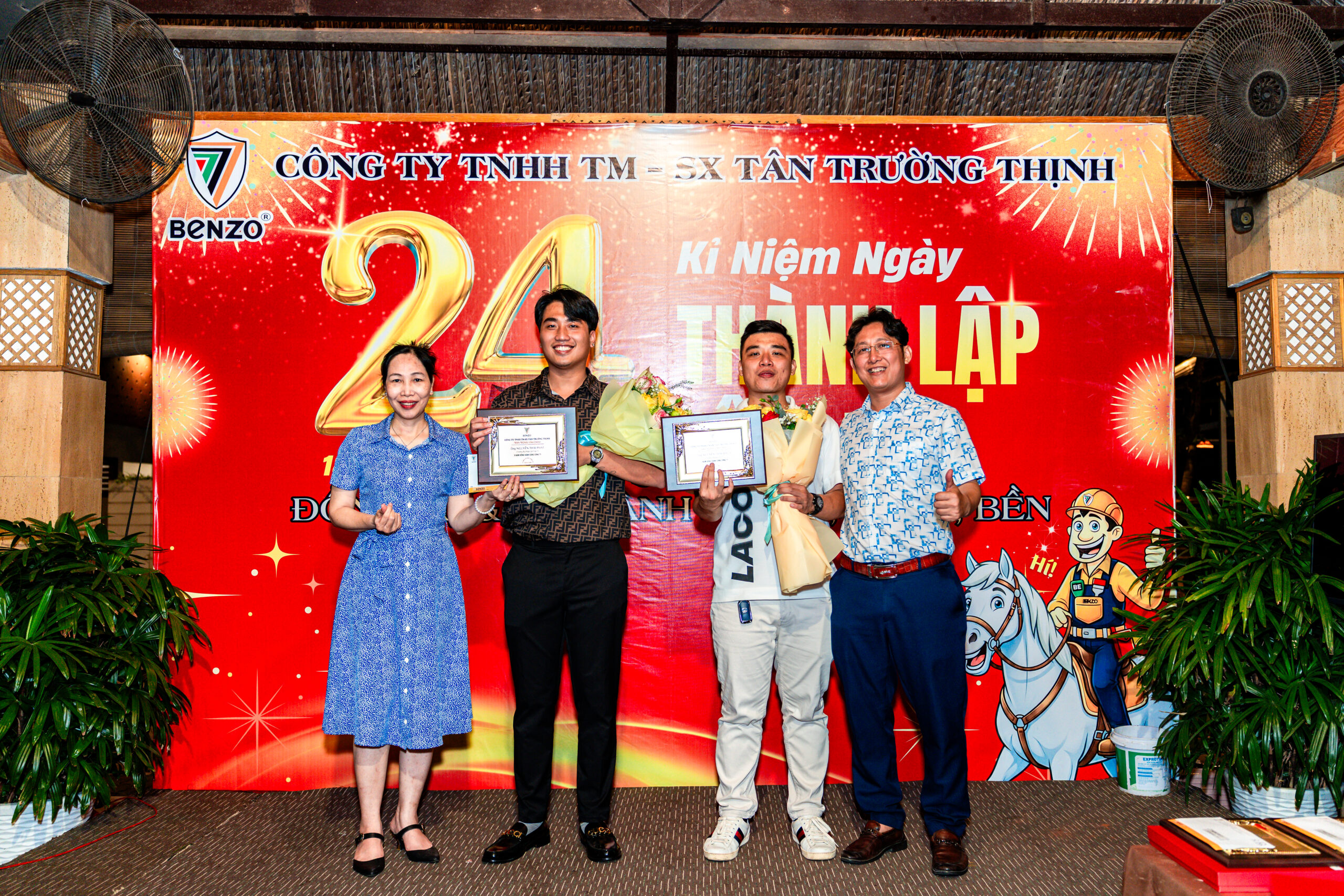 Hành Trình Kỷ Niệm 24 Năm Sơn Benzo: Gắn Kết Bền Bỉ Cùng Thợ Thầu B2B 5 Tri Ân Sự Kiên Định Tôn Vinh Nền Tảng Chất Lượng Sơn Công Nghiệp