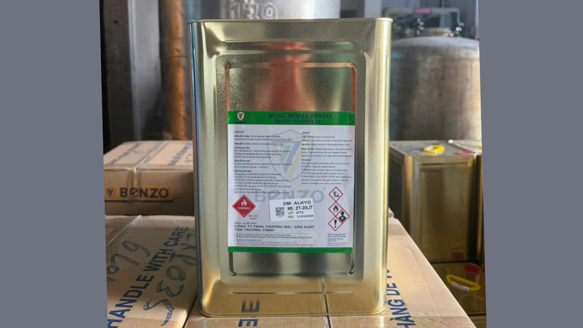 Mẹo 1 Bảo quản sơn 1 thành phần thừa bằng lớp dung môi