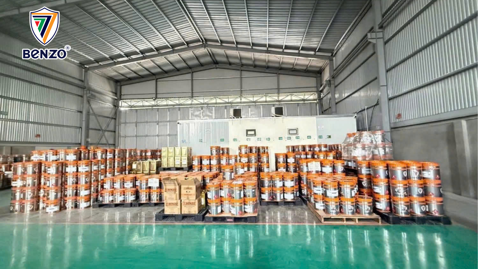 Những sai lầm kinh điển khiến Chủ đầu tư tốn hàng tỷ đồng chi phí bảo trì nhà xưởng sau 3 năm vận hành 2 Xử Lý Bề Mặt Kim Loại Không Đạt Tiêu Chuẩn Kỹ Thuật (1)